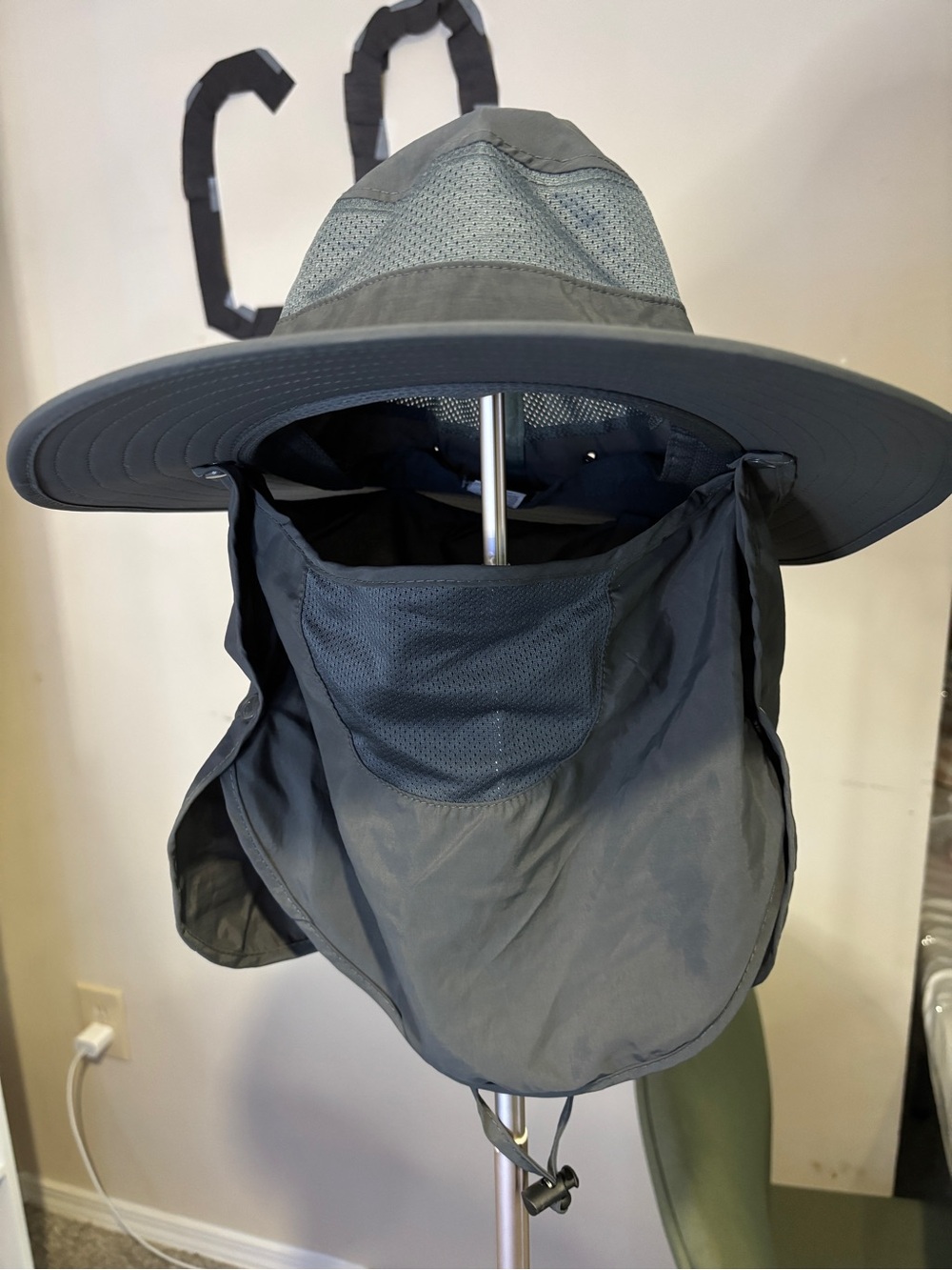 Wide Brim Sun Hat with Neck Flap - Charcoal Gray 2 piece